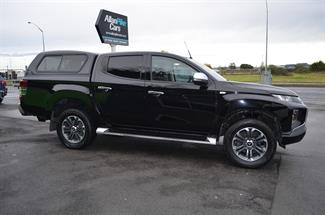 2019 Mitsubishi Triton - Thumbnail