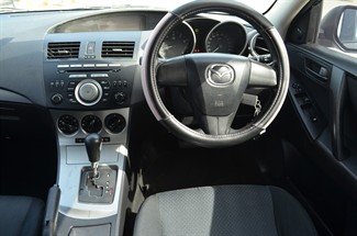2009 Mazda Mazda3 - Thumbnail