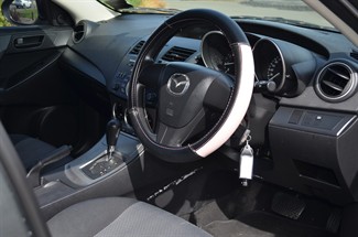 2009 Mazda Mazda3 - Thumbnail