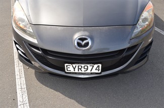 2009 Mazda Mazda3 - Thumbnail