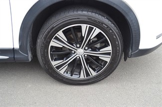 2019 Mitsubishi Eclipse Cross - Thumbnail