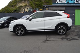 2019 Mitsubishi Eclipse Cross - Thumbnail