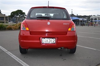 2008 Suzuki Swift - Thumbnail