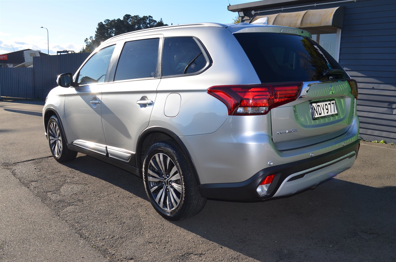 2020 Mitsubishi Outlander