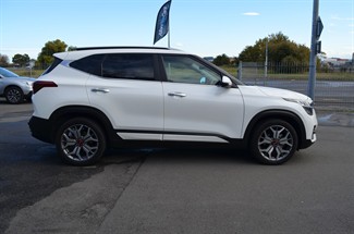 2020 Kia Seltos - Thumbnail
