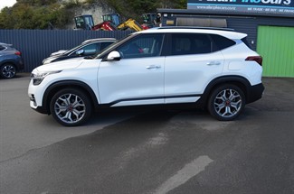 2020 Kia Seltos - Thumbnail