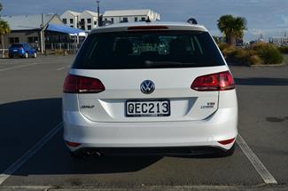 2014 Volkswagen Golf - Thumbnail