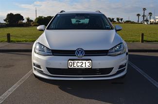 2014 Volkswagen Golf - Thumbnail