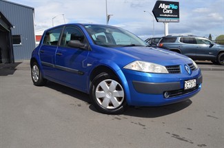 2006 Renault Megane - Thumbnail