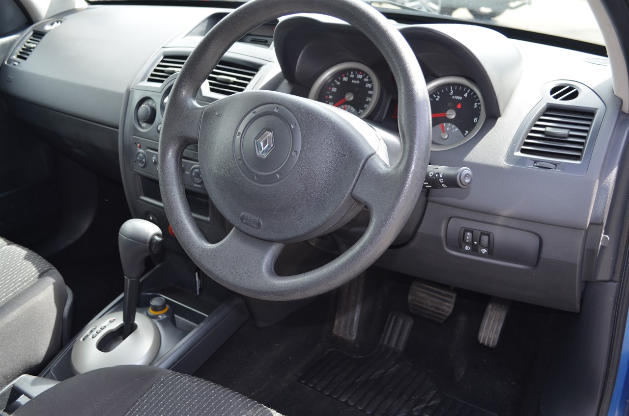 2006 Renault Megane