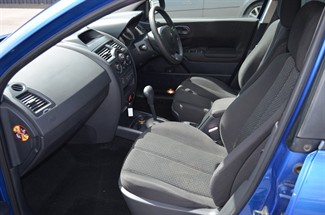 2006 Renault Megane - Thumbnail
