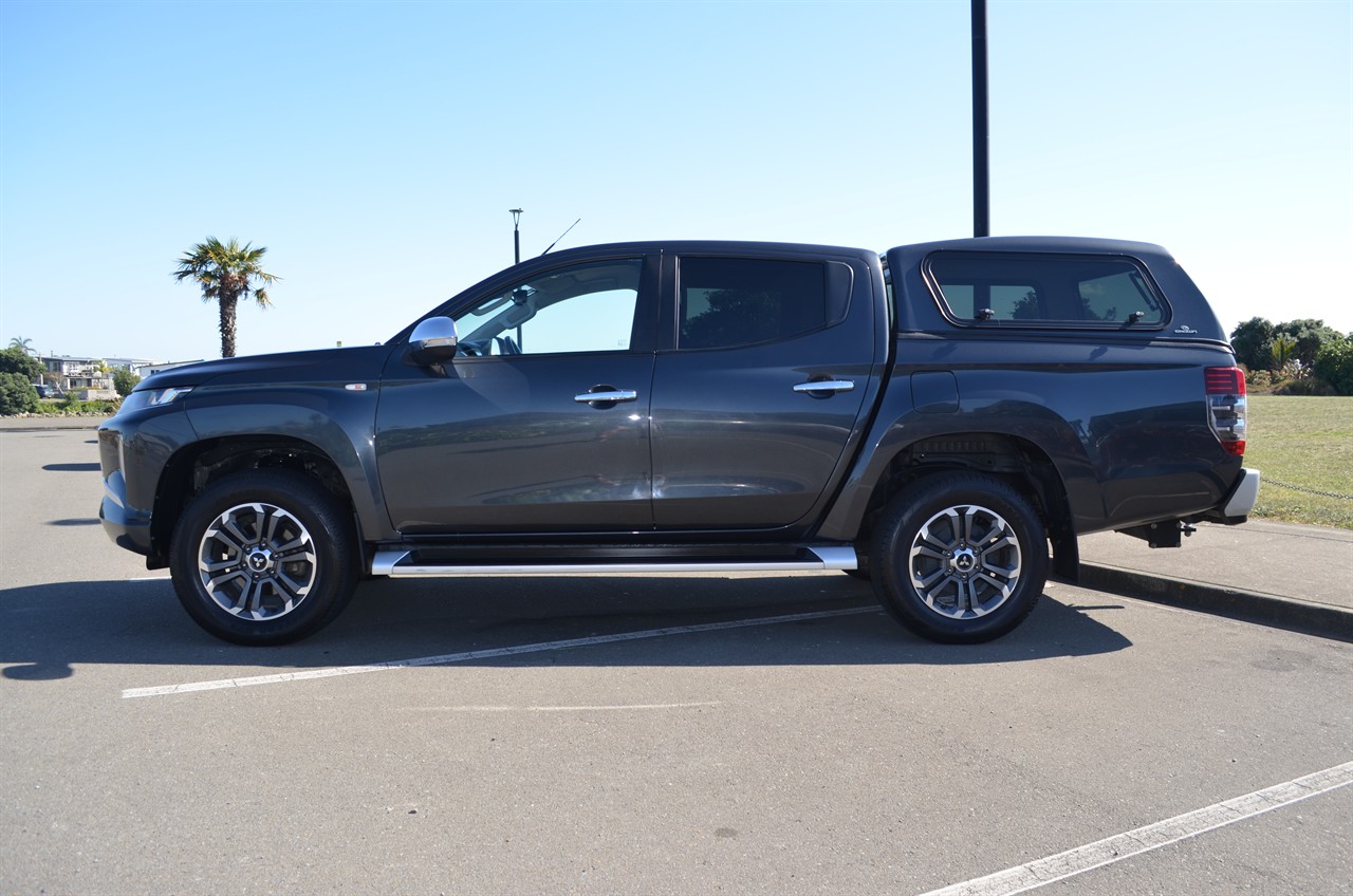 2020 Mitsubishi Triton