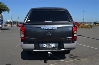 2020 Mitsubishi Triton - Thumbnail
