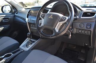 2019 Mitsubishi Triton - Thumbnail