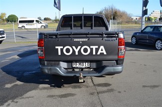 2014 Toyota Hilux - Thumbnail