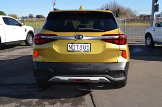 2020 Kia Seltos - Thumbnail