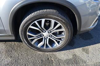 2018 Mitsubishi Asx - Thumbnail