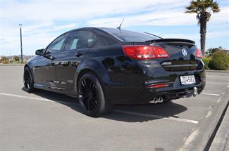 2015 Holden Commodore - Thumbnail
