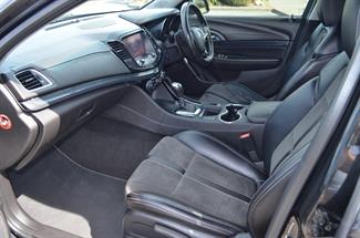 2015 Holden Commodore - Thumbnail