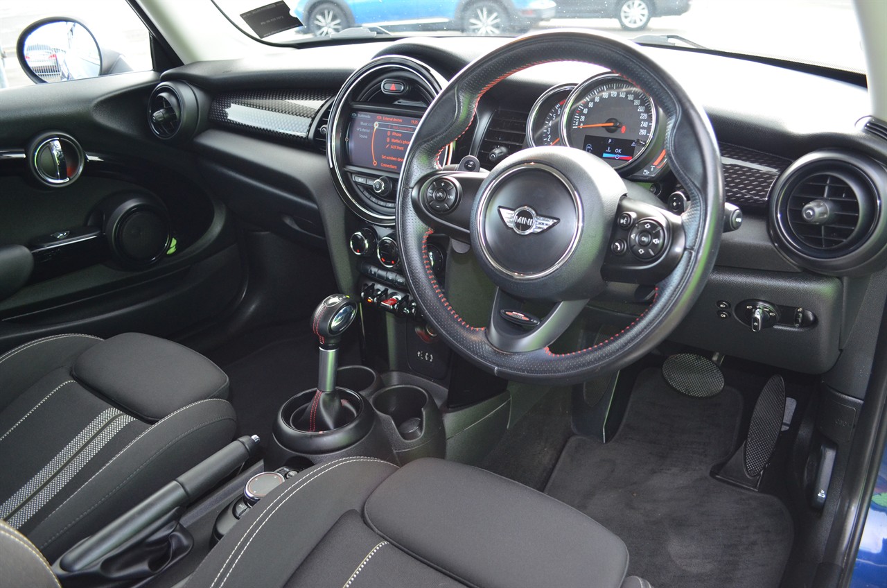 2017 BMW Mini