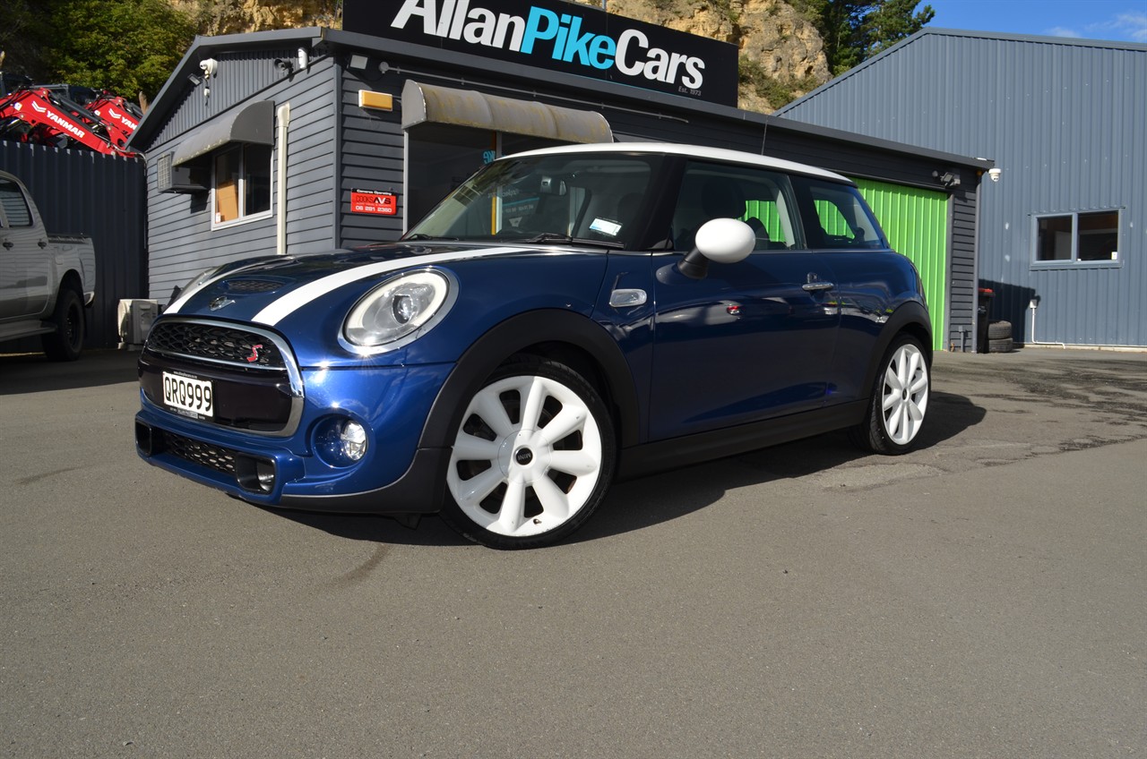 2017 BMW Mini
