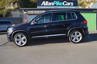 2013 Volkswagen Tiguan - Thumbnail