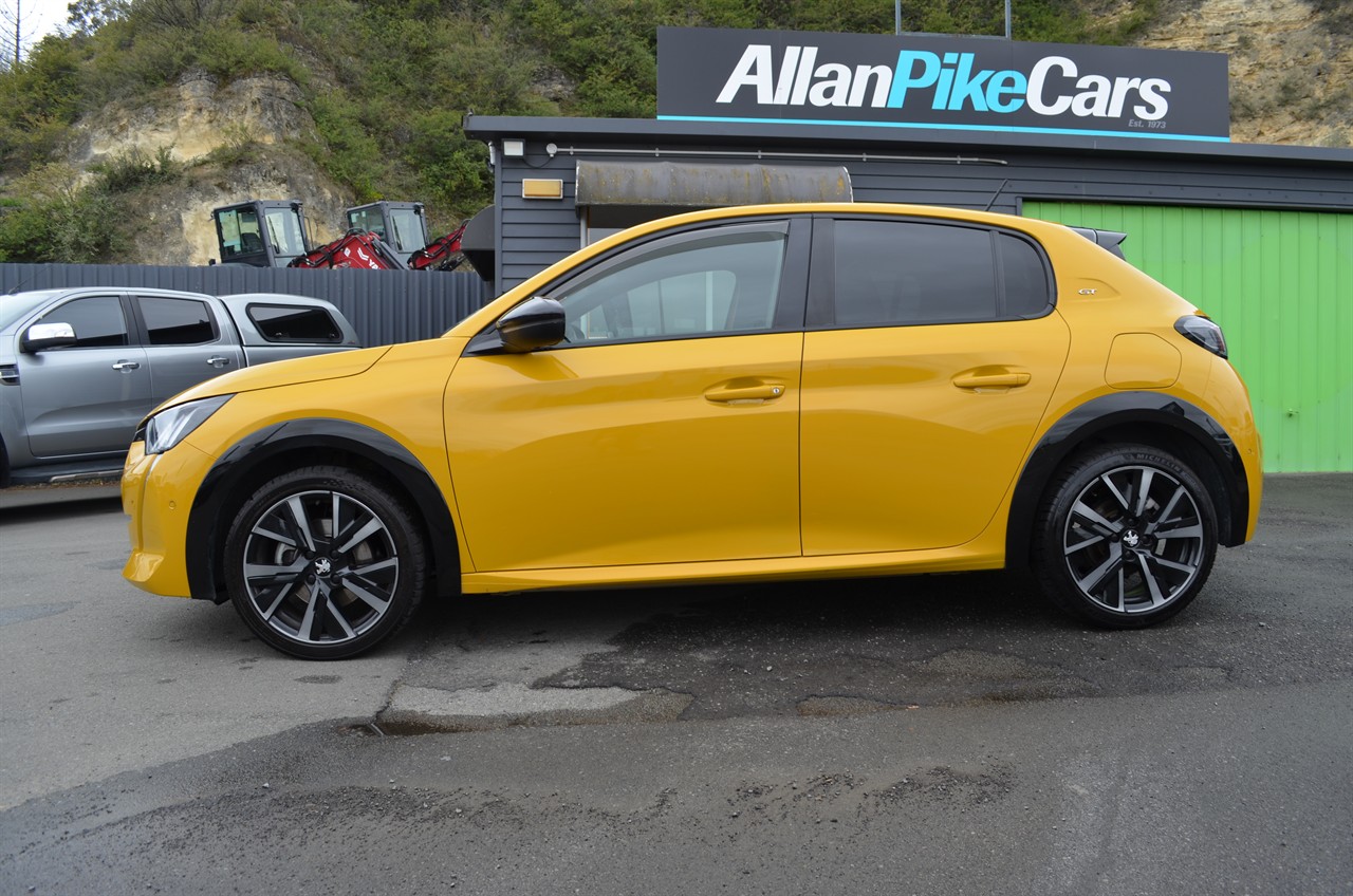 2022 Peugeot 208