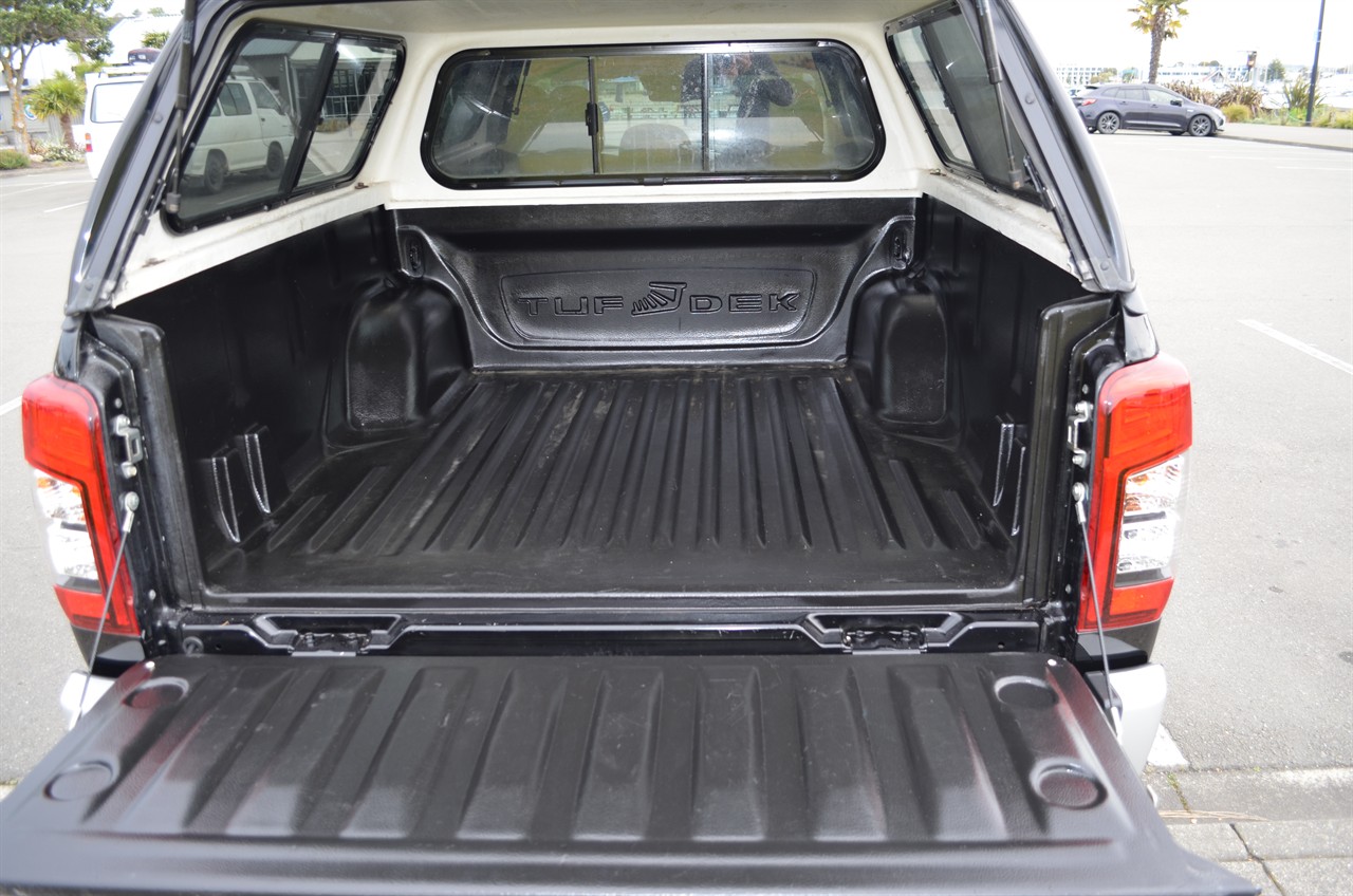 2021 Mitsubishi Triton