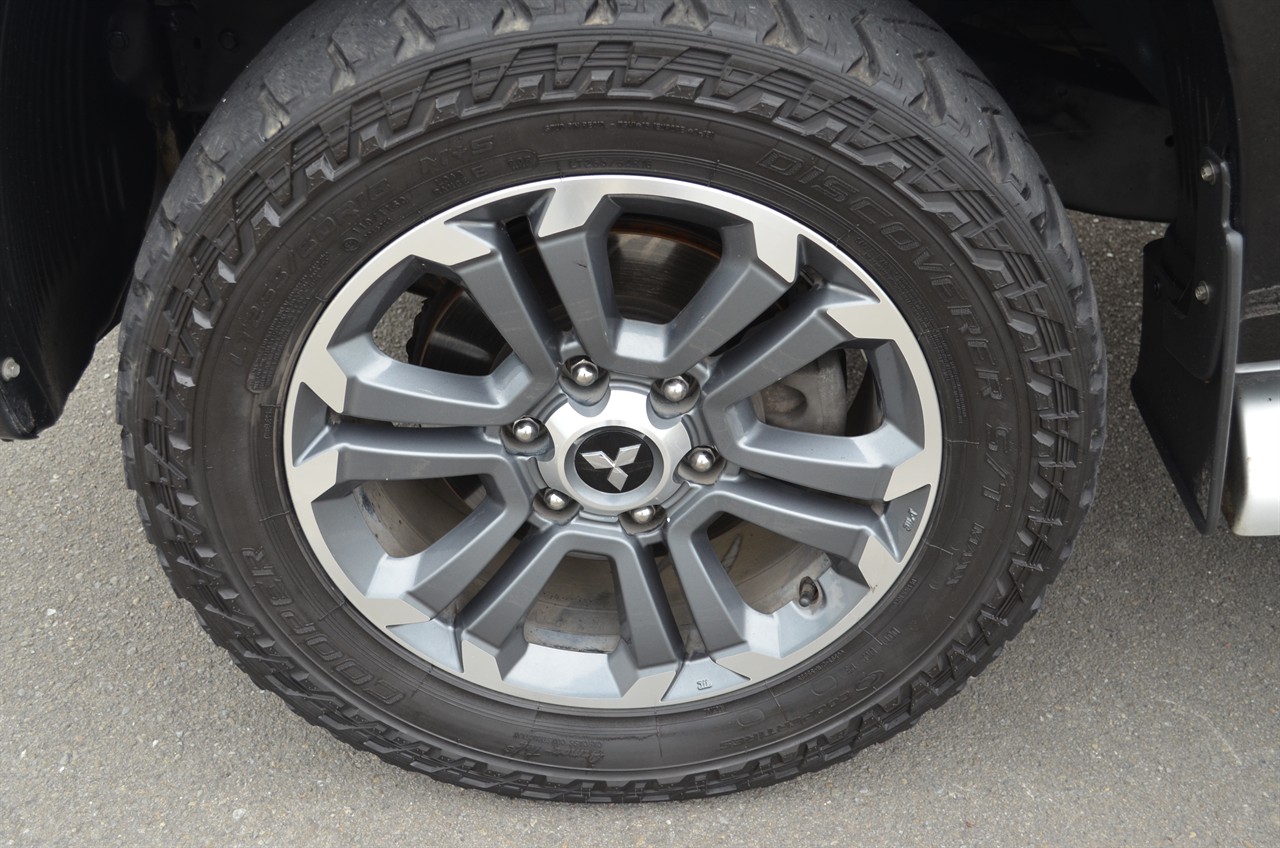 2021 Mitsubishi Triton