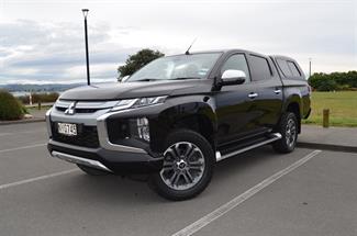2021 Mitsubishi Triton - Thumbnail