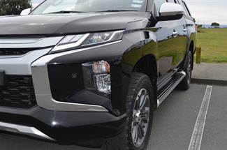 2021 Mitsubishi Triton - Thumbnail