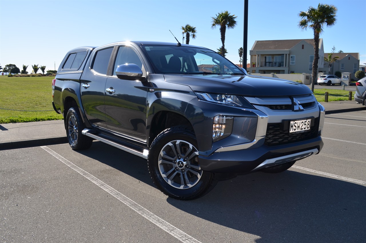 2020 Mitsubishi Triton