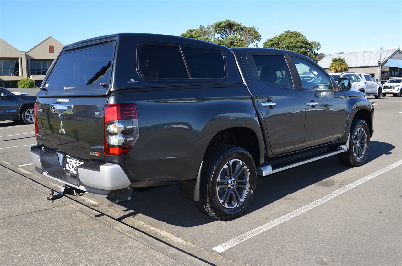 2020 Mitsubishi Triton