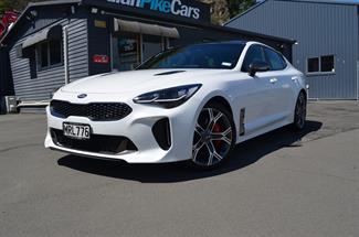 2020 Kia Stinger - Thumbnail