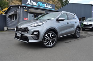 2020 Kia Sportage - Thumbnail