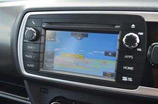 2016 Toyota Yaris - Thumbnail