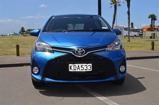 2016 Toyota Yaris - Thumbnail