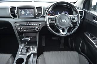 2018 Kia Sportage - Thumbnail