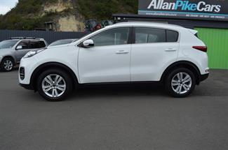 2018 Kia Sportage - Thumbnail