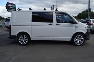 2017 Volkswagen T6 - Thumbnail