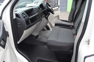 2017 Volkswagen T6 - Thumbnail