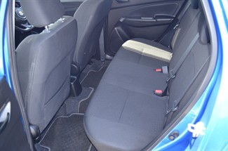 2019 Suzuki Swift - Thumbnail