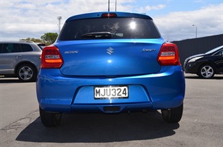 2019 Suzuki Swift - Thumbnail