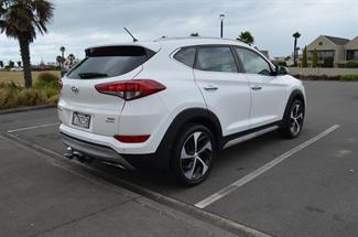 2017 Hyundai Tucson - Thumbnail
