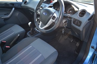 2009 Ford Fiesta - Thumbnail