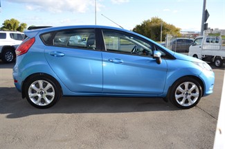 2009 Ford Fiesta - Thumbnail
