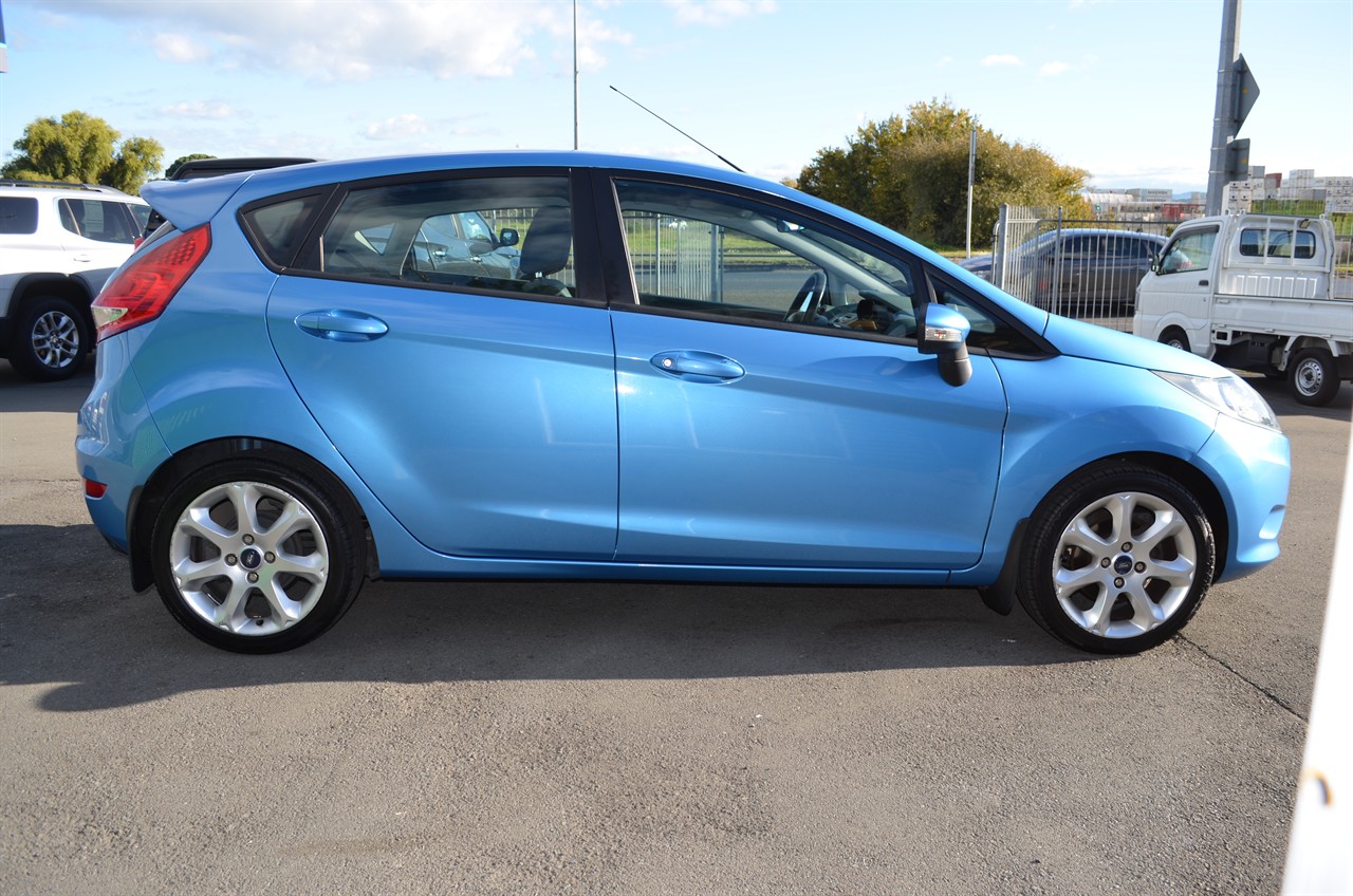 2009 Ford Fiesta