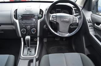 2015 Isuzu D-Max - Thumbnail