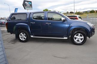 2015 Isuzu D-Max - Thumbnail