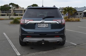 2020 Holden Acadia - Thumbnail